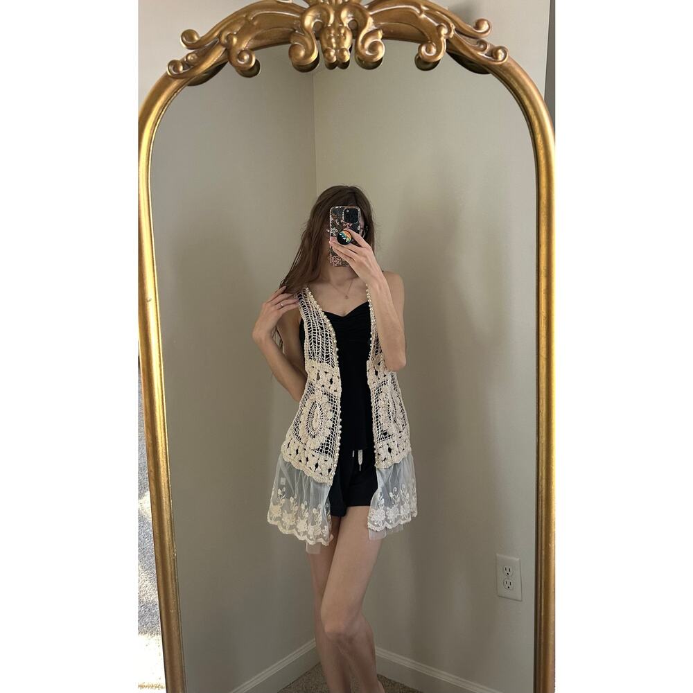 Paisley Vine Y2K Style Boho Crochet Pearl Beading Lace Trim Ivory Vest